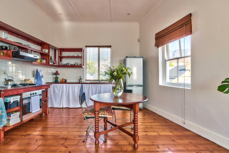 2 Bedroom Property for Sale in Woodstock Western Cape